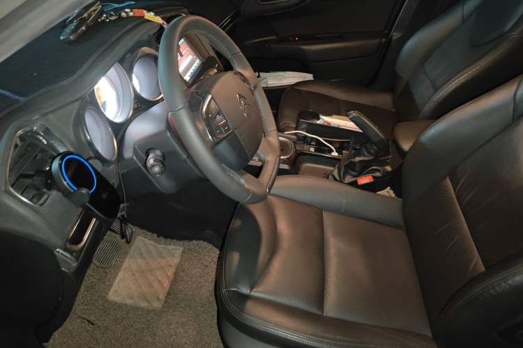 Used Citroen C4L 2013 1.6 THP Automatic Impression Edition Left Front Seat
