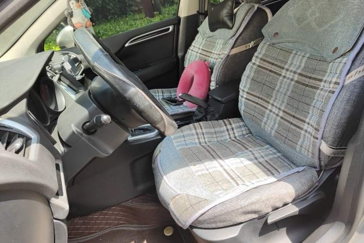 Used Citroen C4L 2013 1.8L Automatic Enjoyment Edition Left Front Seat