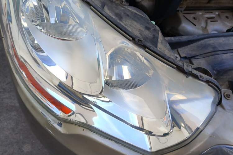 Used Citroen C4L 2013 1.8L Automatic Enjoyment Edition Right Front Headlight