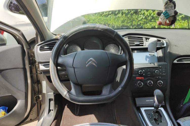 Used Citroen C4L 2013 1.8L Automatic Enjoyment Edition Steering Wheel