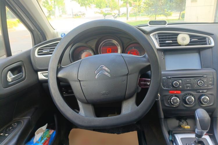 Used Citroen C4L 2013 1.8L Automatic Enjoyment Edition Steering Wheel