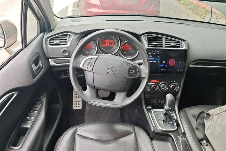 Used Citroen C4L 2013 1.6 THP Automatic Impression Edition Steering Wheel