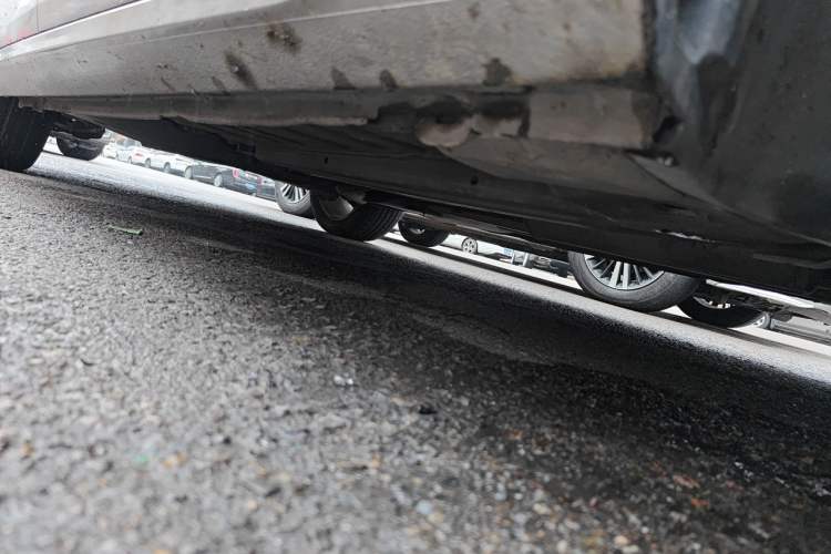 Used Citroen C4L 2013 1.6 THP Automatic Impression Edition Chassis Front Right