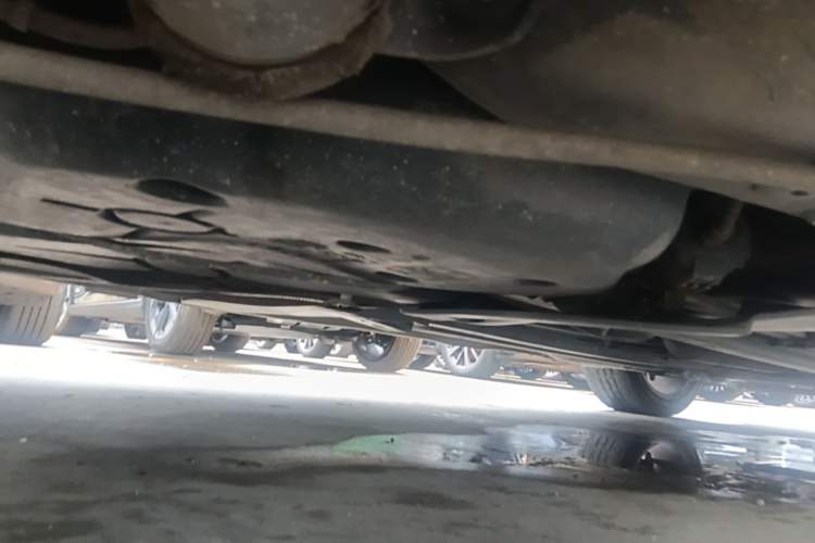 Used Citroen C4L 2013 1.8L Automatic Jingchi Edition Chassis Rear Right