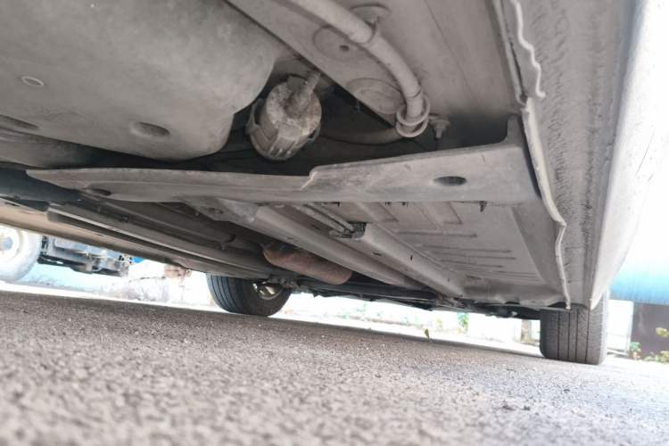 Used Citroen C4L 2013 1.6L Manual Jingzhi Edition Chassis Rear Right