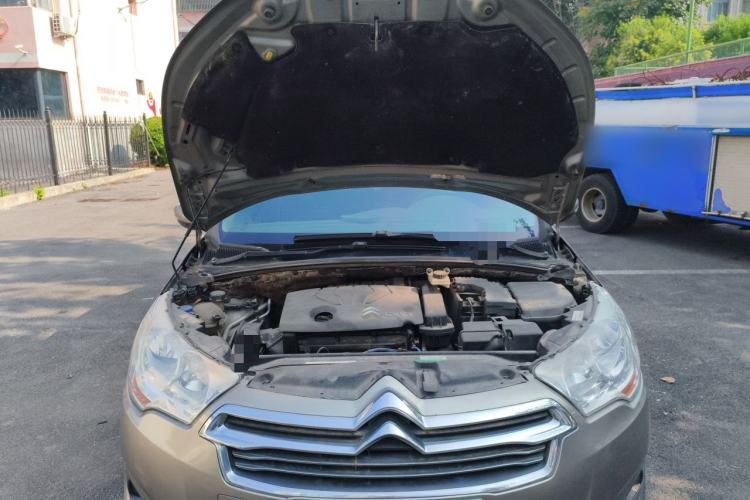 Used Citroen C4L 2013 1.6L Manual Jingzhi Edition Engine Bay