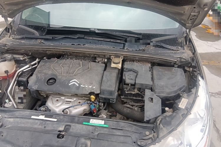 Used Citroen C4L 2013 1.8L Automatic Jingchi Edition Engine Bay Left