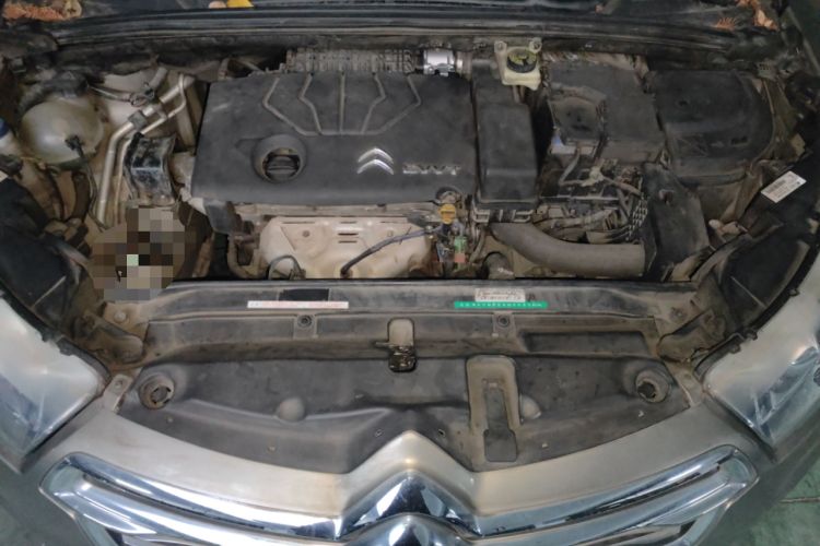 Used Citroen C4L 2013 1.8L Automatic Enjoyment Edition Engine Bay