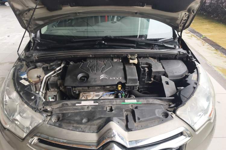 Used Citroen C4L 2013 1.8L Manual Jingzhi Edition Engine Bay