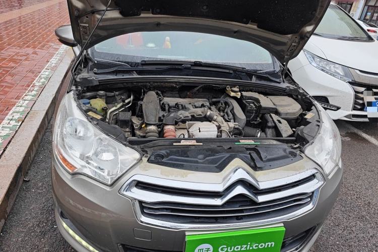 Used Citroen C4L 2013 1.6 THP Automatic Impression Edition Engine Bay
