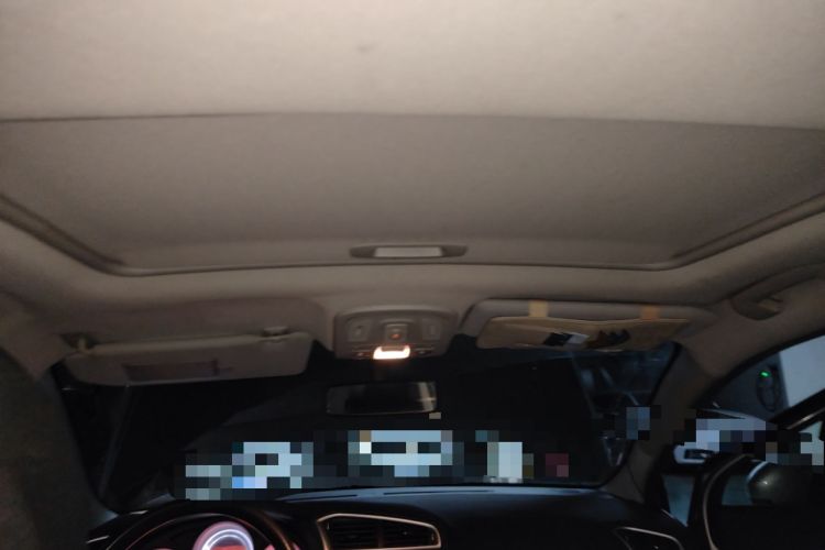 Used Citroen C4L 2013 1.8L Automatic Enjoyment Edition Headliner