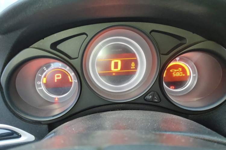 Used Citroen C4L 2013 1.8L Automatic Enjoyment Edition Instrument Cluster