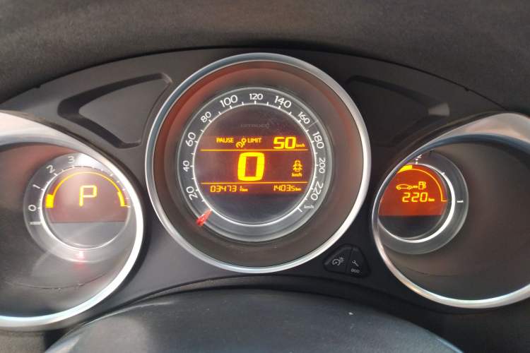 Used Citroen C4L 2013 1.6 THP Automatic Impression Edition Instrument Cluster