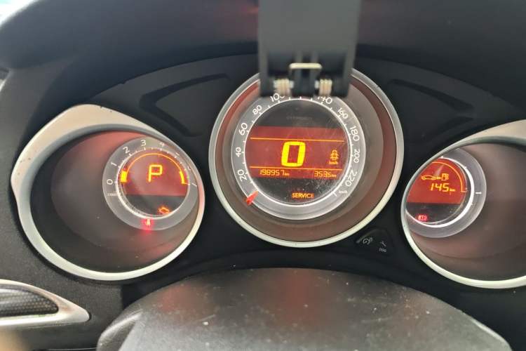 Used Citroen C4L 2013 1.6 THP Automatic Impression Edition Instrument Cluster