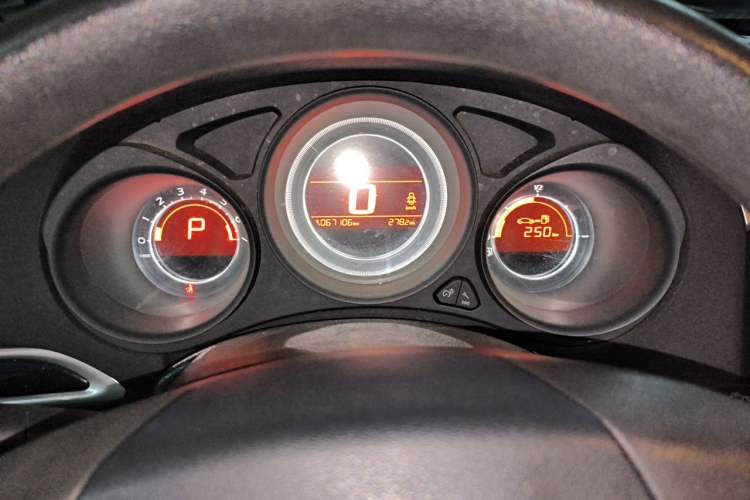 Used Citroen C4L 2013 1.8L Automatic Enjoyment Edition Instrument Cluster