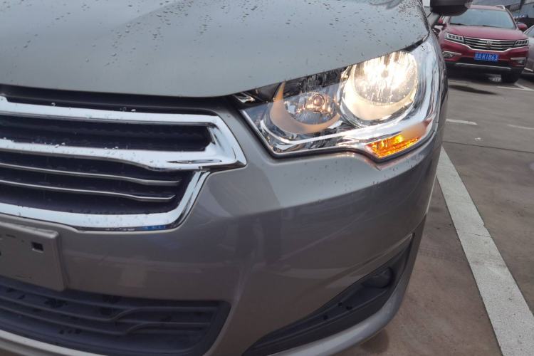Used Citroen C4L 2013 1.6L Automatic Jingxiang Edition Left Front Headlight