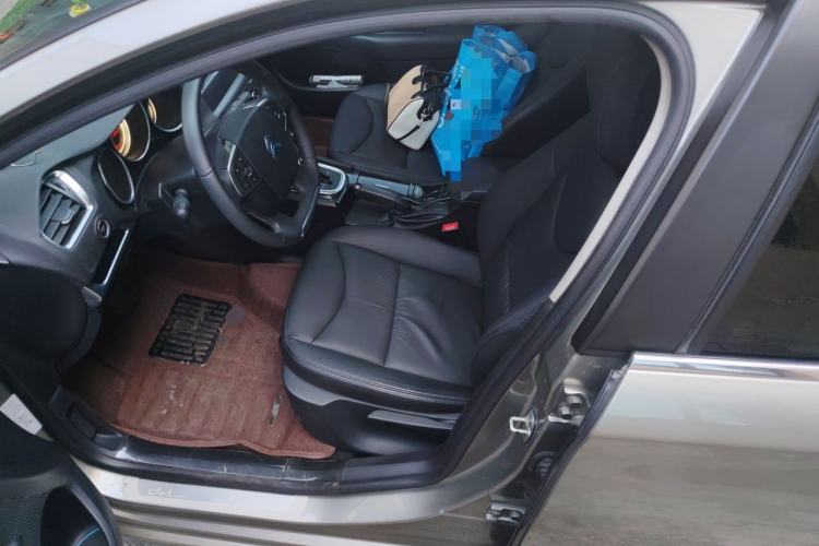 Used Citroen C4L 2013 1.8L Automatic Jingzhi Edition Left Front Seat