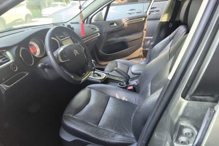 Used Citroen C4L 2013 1.8L Automatic Jingzhi Edition Left Front Seat