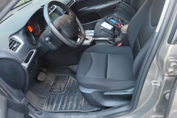 Used Citroen C4L 2013 1.8L Automatic Enjoyment Edition Left Front Seat