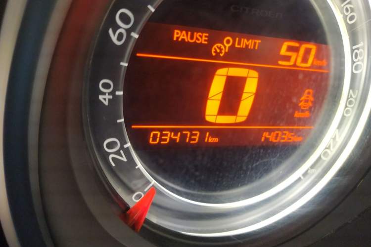 Used Citroen C4L 2013 1.6 THP Automatic Impression Edition Odometer Close Up
