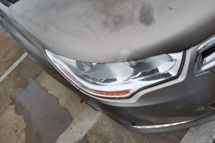 Used Citroen C4L 2013 1.8L Automatic Jingzhi Edition Right Front Headlight