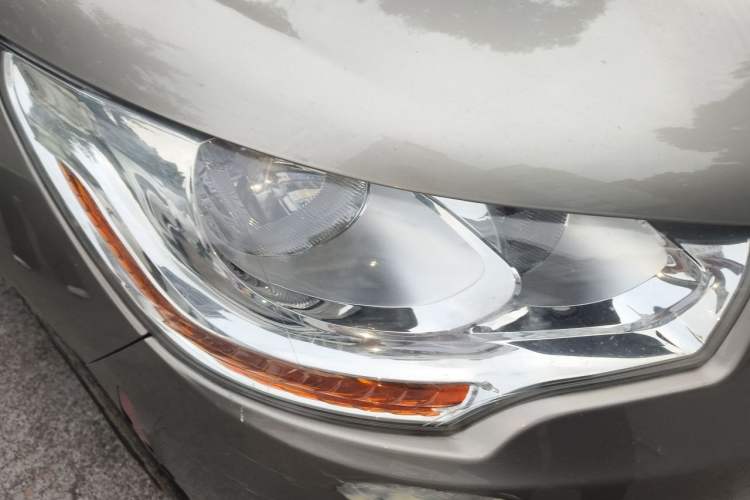 Used Citroen C4L 2013 1.6 THP Automatic Impression Edition Right Front Headlight