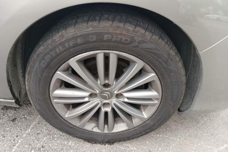 Used Citroen C4L 2013 1.8L Automatic Jingzhi Edition Right Front Wheel Hub