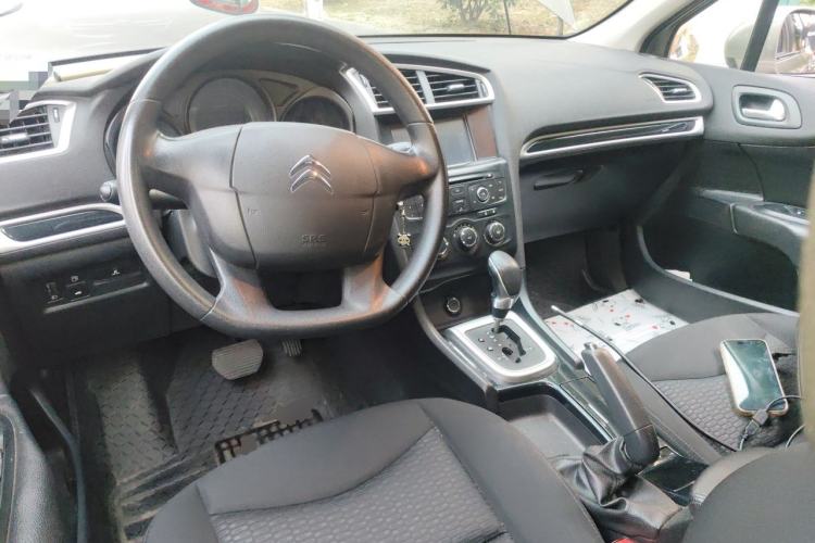 Used Citroen C4L 2013 1.8L Automatic Enjoyment Edition Steering Wheel