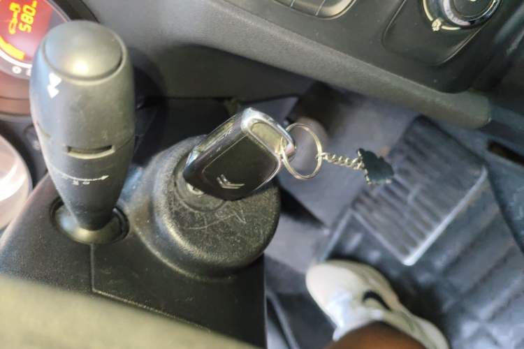 Used Citroen C4L 2013 1.8L Automatic Enjoyment Edition Vehicle Key