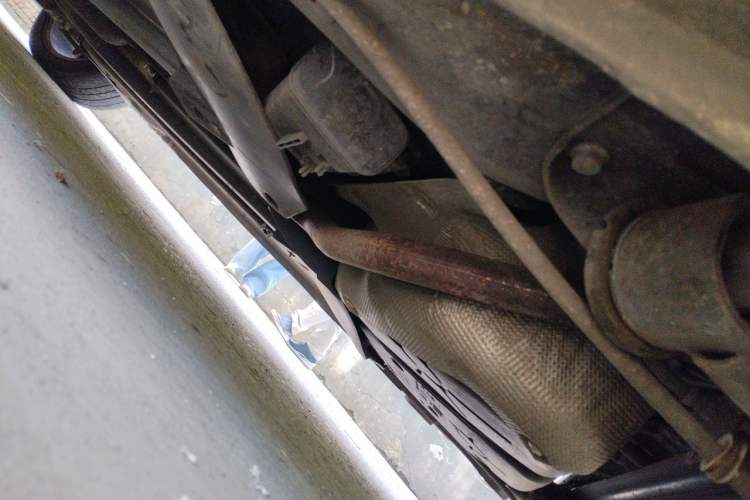 Used Citroen C4L 2013 1.8L Automatic Jingchi Edition Chassis Rear Left