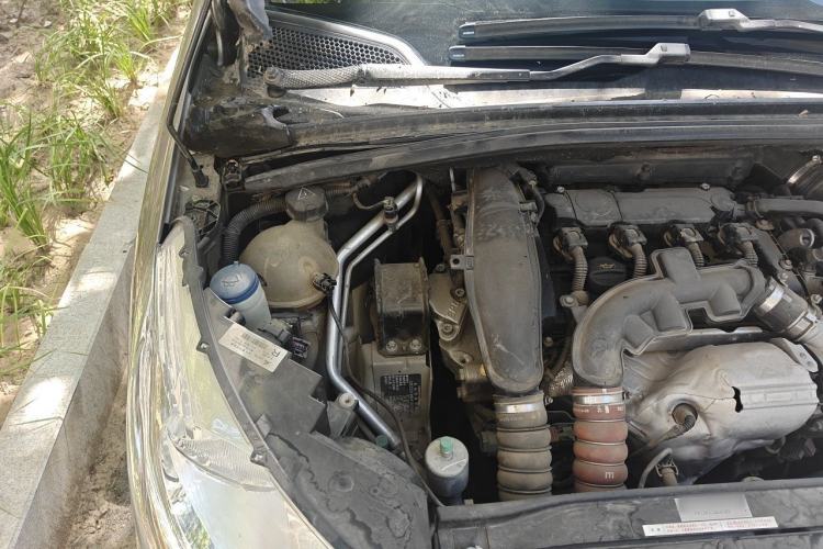 Used Citroen C4L 2013 1.6THP Automatic Dynamic Edition Engine Bay Right