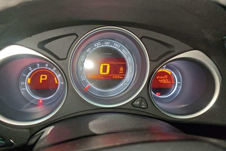 Used Citroen C4L 2013 1.8L Automatic Jingzhi Edition Instrument Cluster