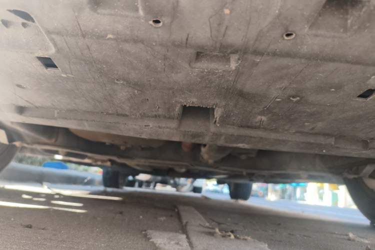 Used Citroen C4L 2013 1.6L Manual Jingzhi Edition Chassis Front
