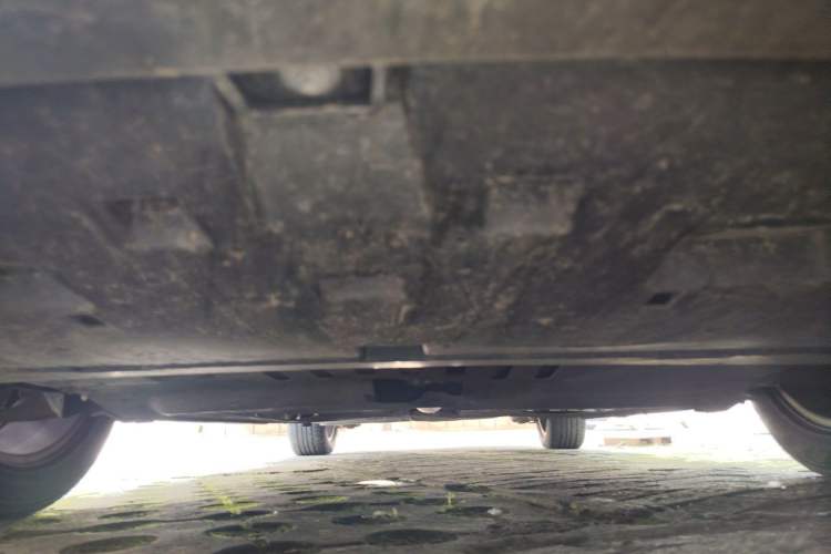 Used Citroen C4L 2013 1.8L Manual Jingzhi Edition Chassis Front