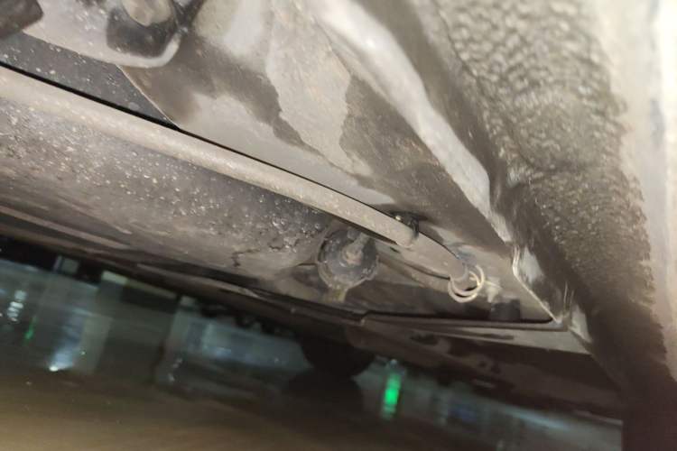 Used Citroen C4L 2013 1.6 THP Automatic Impression Edition Chassis Rear Right
