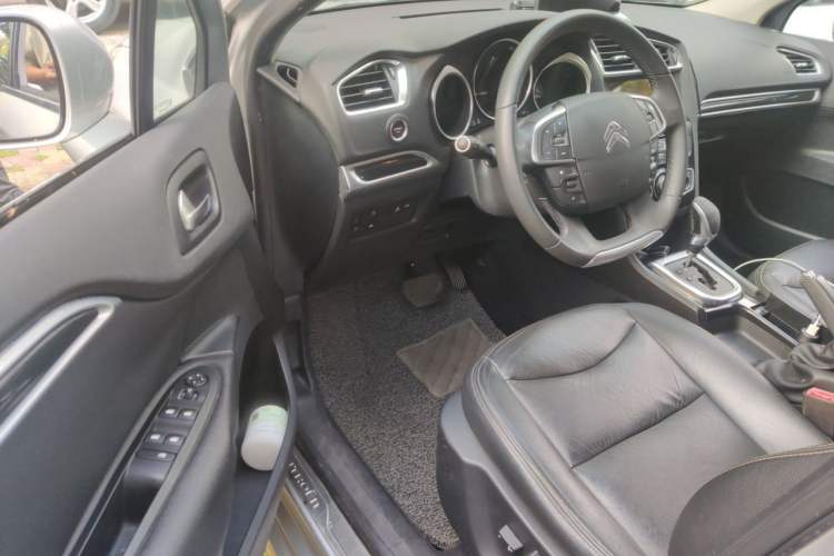 Used Citroen C4L 2013 1.6THP Automatic Dynamic Edition Driver Seat
