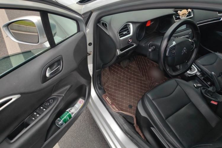 Used Citroen C4L 2013 1.6THP Automatic Enjoyment Edition Driver Seat
