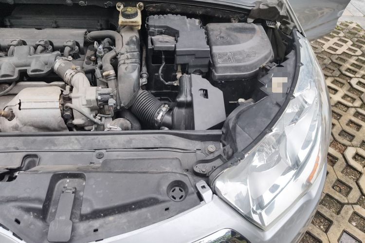 Used Citroen C4L 2013 1.6 THP Automatic Impression Edition Engine Bay Left