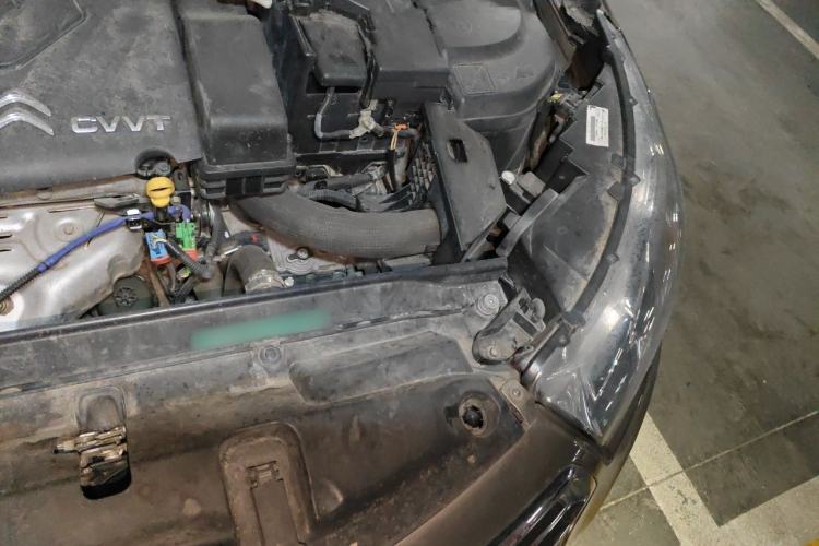 Used Citroen C4L 2013 1.8L Automatic Enjoyment Edition Engine Bay Left