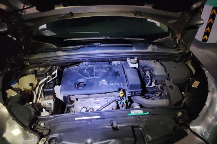 Used Citroen C4L 2013 1.8L Manual Jingzhi Edition Engine Bay