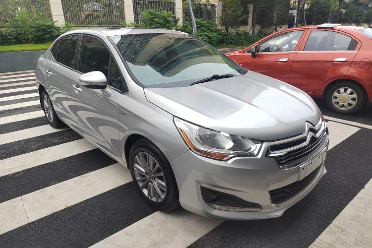 Used Citroen C4L 2013 1.8L Automatic Jingzhi Edition Exterior 2