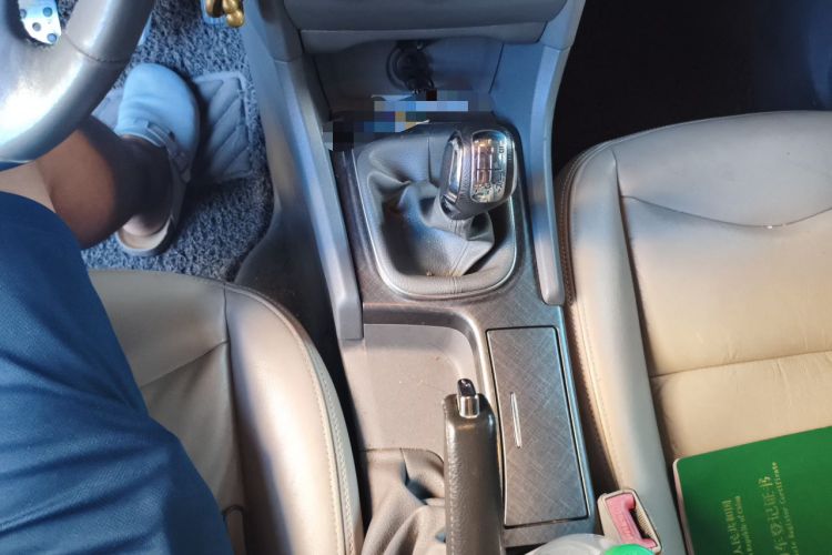 Used Citroen C4L 2013 1.6L Manual Jingzhi Edition Gear Lever
