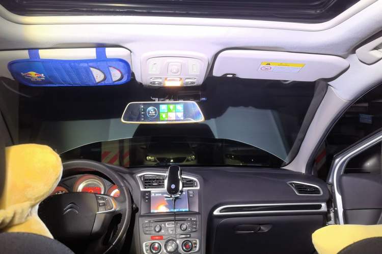 Used Citroen C4L 2013 1.6THP Automatic Enjoyment Edition Headliner