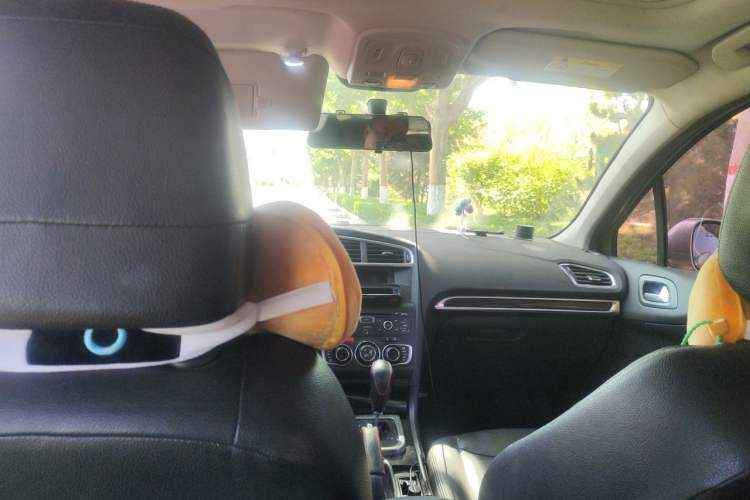 Used Citroen C4L 2013 1.6 THP Automatic Impression Edition Headliner