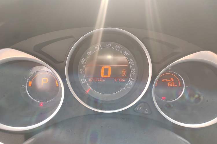 Used Citroen C4L 2013 1.8L Automatic Jingzhi Edition Instrument Cluster