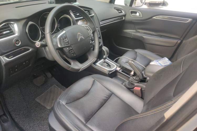 Used Citroen C4L 2013 1.6THP Automatic Dynamic Edition Left Front Seat