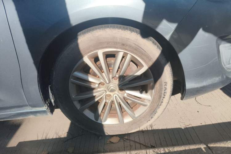 Used Citroen C4L 2013 1.6L Manual Jingzhi Edition Right Front Wheel Hub