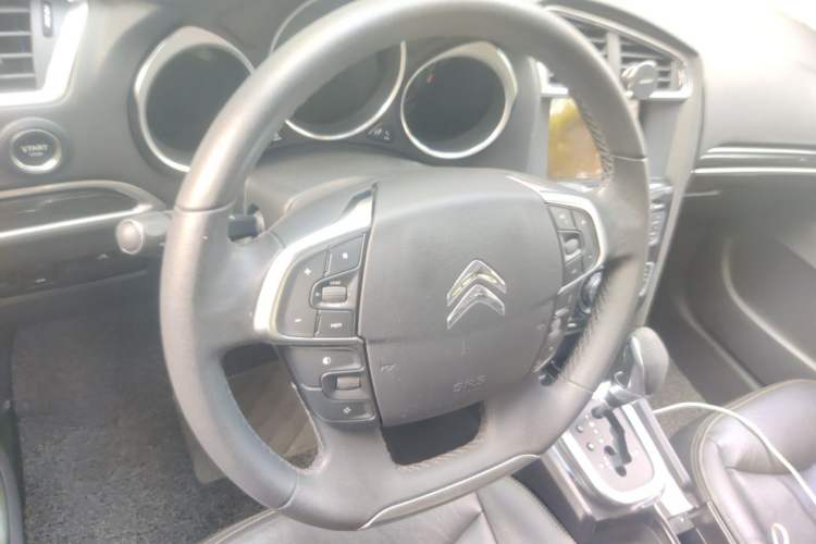 Used Citroen C4L 2013 1.6THP Automatic Dynamic Edition Steering Wheel