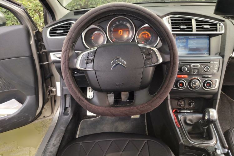 Used Citroen C4L 2013 1.8L Manual Jingzhi Edition Steering Wheel