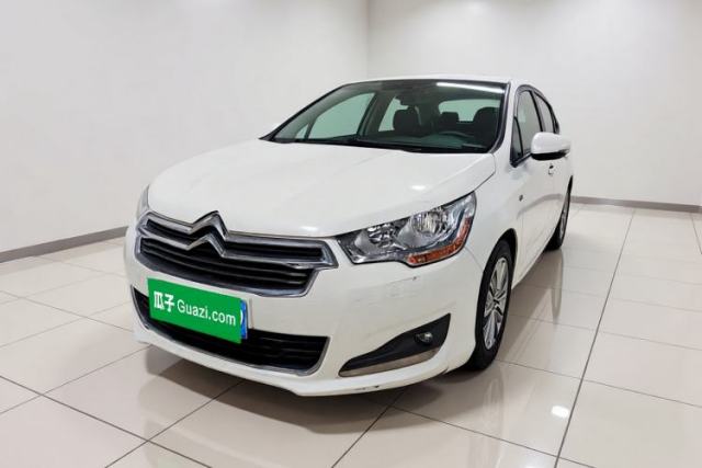 Citroen C4L 2013 1.8L Automatic Enjoyment Edition usado